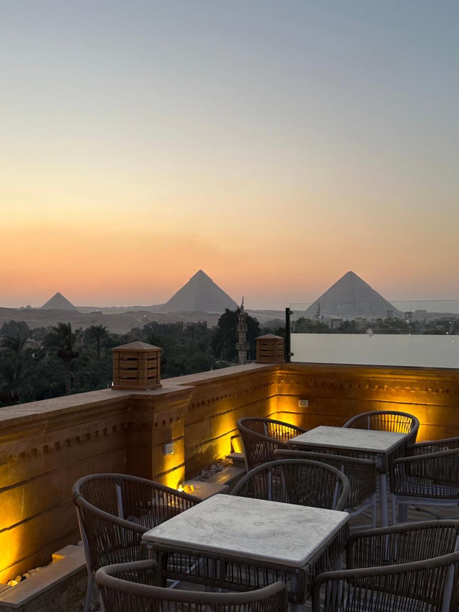 Taj Pyramids View Inn Kafret el-Gabal Zewnętrze zdjęcie