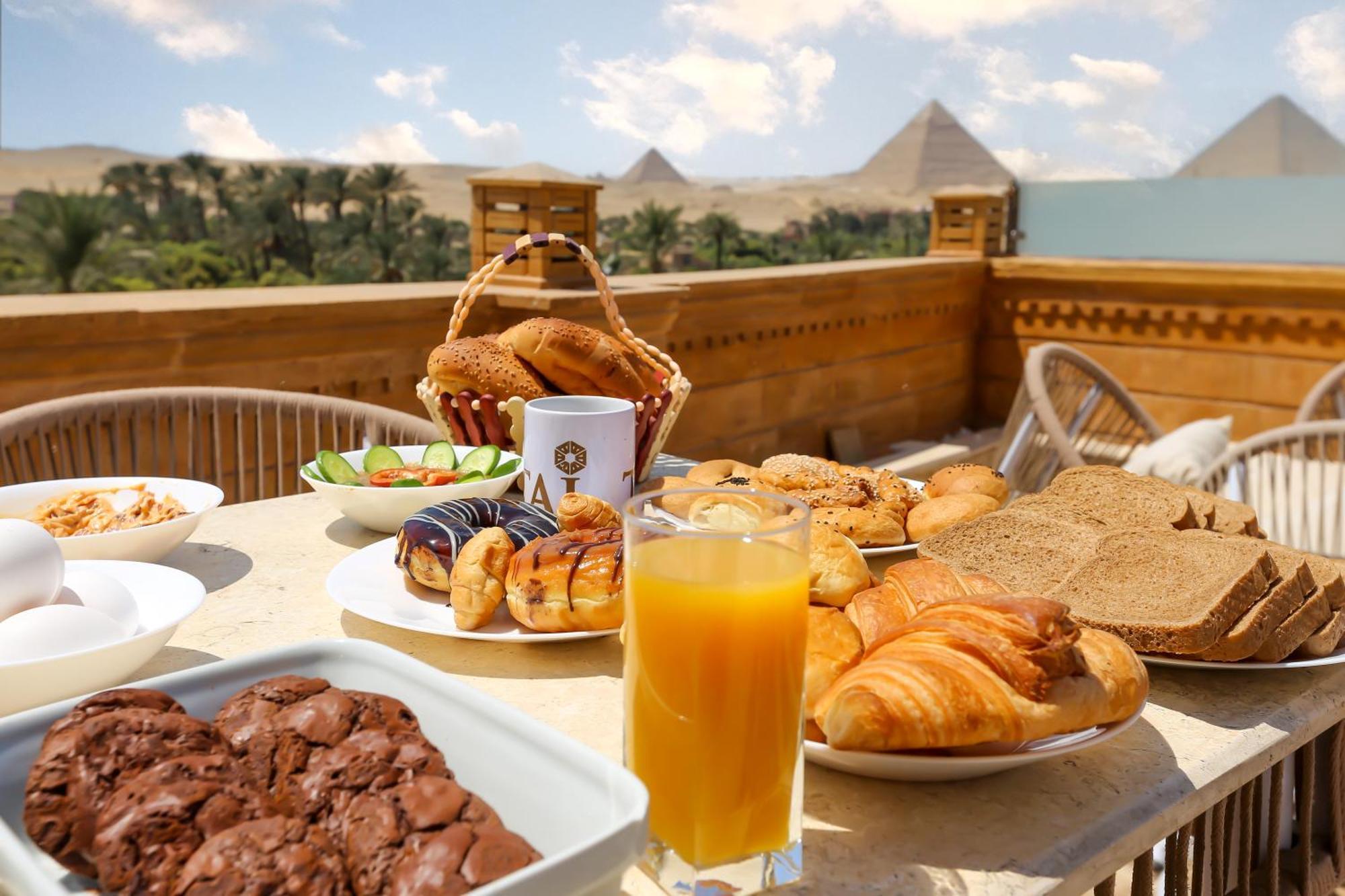Taj Pyramids View Inn Kafret el-Gabal Zewnętrze zdjęcie