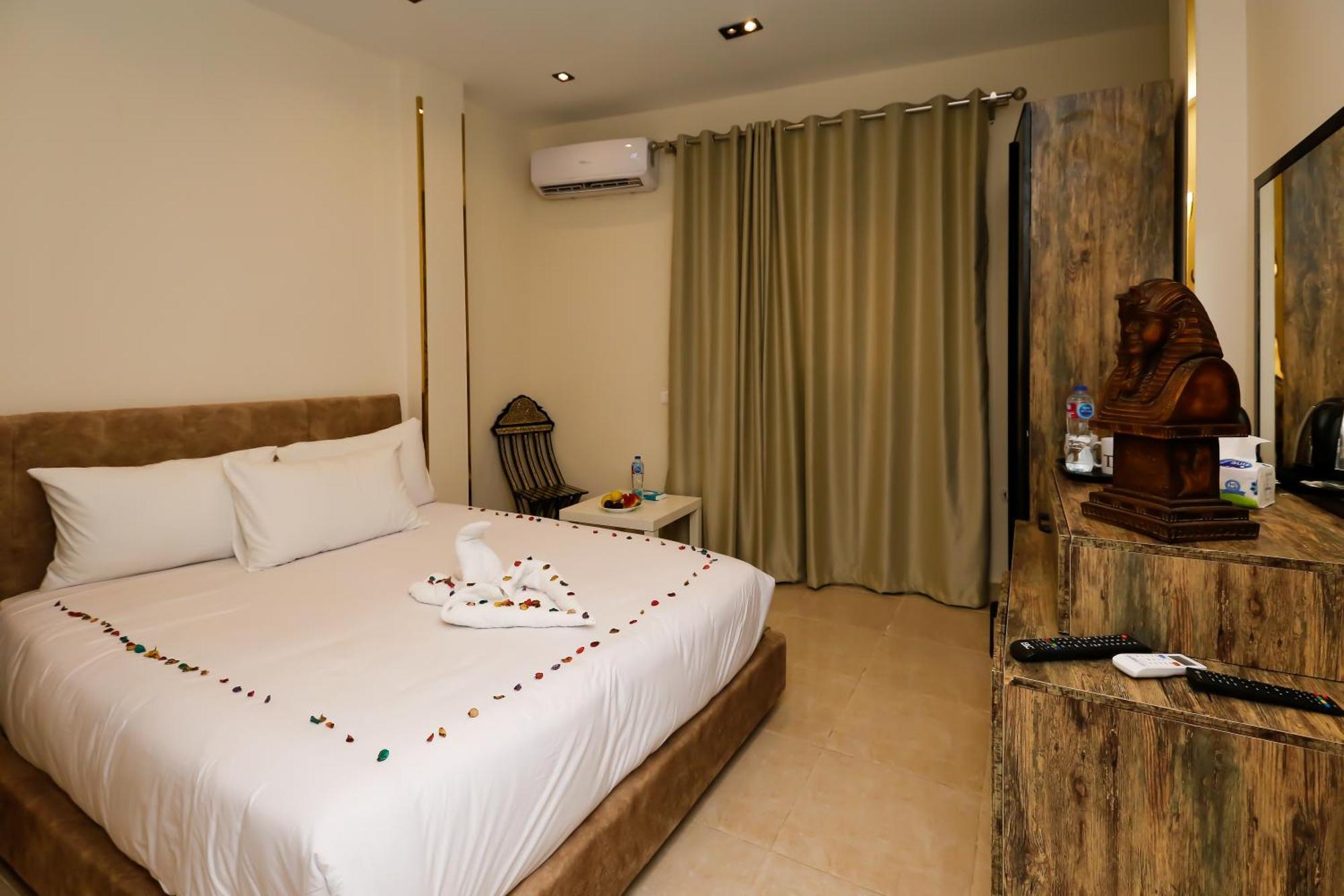 Taj Pyramids View Inn Kafret el-Gabal Zewnętrze zdjęcie