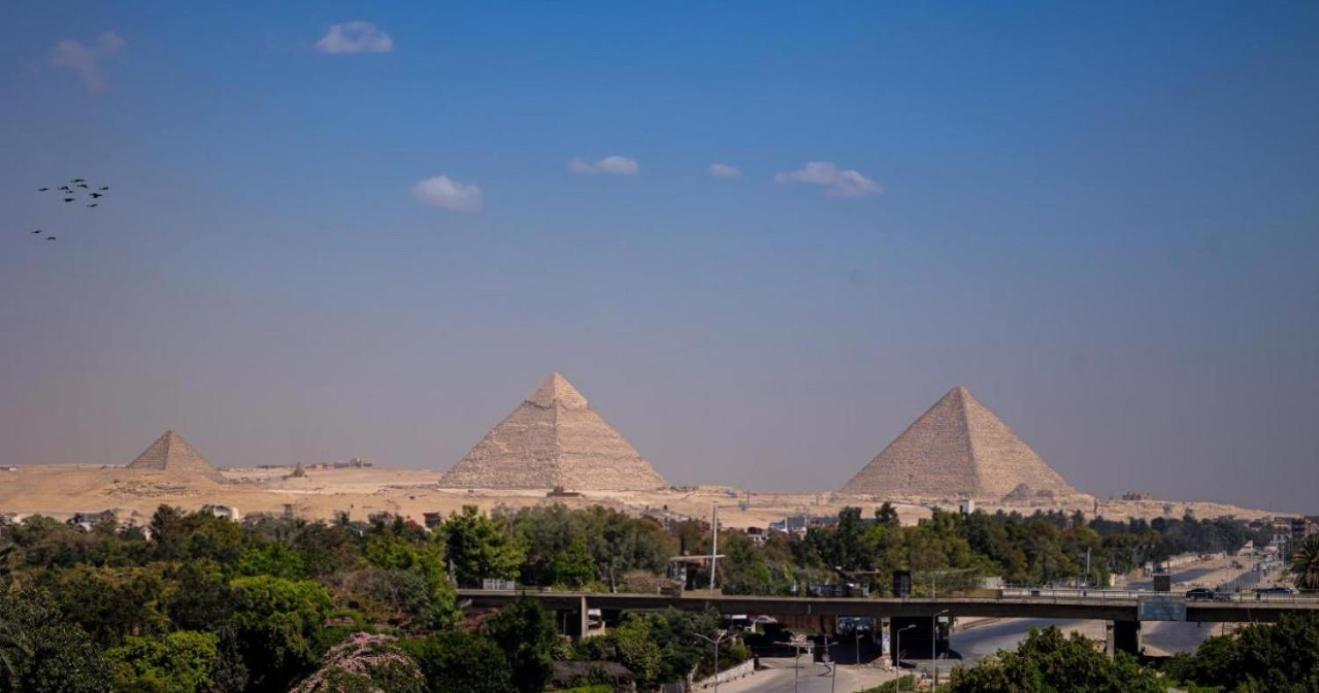 Taj Pyramids View Inn Kafret el-Gabal Zewnętrze zdjęcie